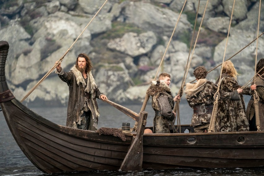 Vikings: Valhalla. Sam Corlett jako Leif, Gavan...