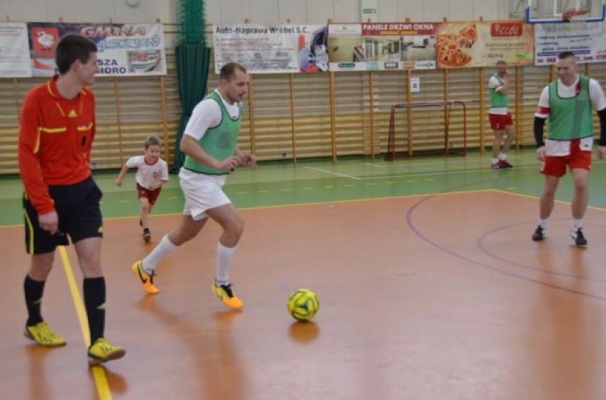  Zbąszyń. Zgłoś swój udział w  XII Turnieju Piłkarskich Trójek Rodzinnych