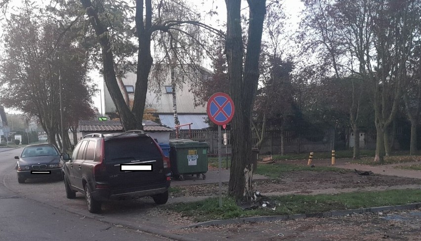 Pijana 19-latka wjechała w ogrodzenie na ulicy Kościuszki w Wieluniu