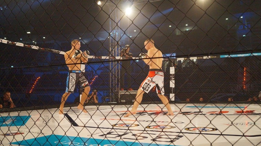 Toruń: Pure MMA Xcage 6 [zdjęcia]