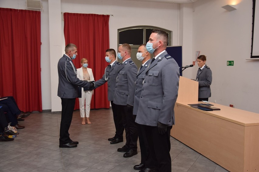 Święto Policji w Nowym Dworze Gdańskim. Samorządowcy podziękowali funkcjonariuszom za dzielną służbę