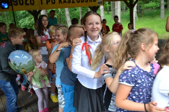 Mieszkańcy i sympatycy ziemi mirachowskiej bawili się wspólnie na pikniku integracyjnym "Trzeźwo, na wesoło i po kaszubsku".