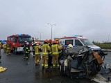 Wypadek na autostradzie A1 w Lisewie. Samochód uderzył w pojazd służby drogowej