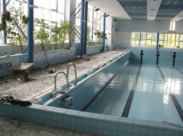 Remont basenu w Kochłowicach ma potrwać do końca roku