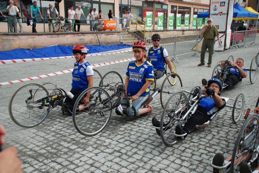 Maraton Hopfera okiem Zbigniewa Junika. Zobacz zdjęcia niepełnosprawnych rowerzystów