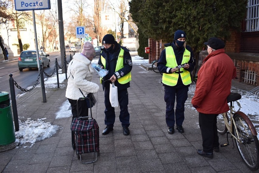  W trosce o bezpieczeństwo seniorów. Akcja kościańskich policjantów [FOTO]