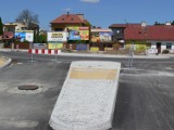 Budowa ronda w Sandomierzu zmierza ku końcowi. Będą nowości dla pieszych. Zobacz jakie [ZDJĘCIA]