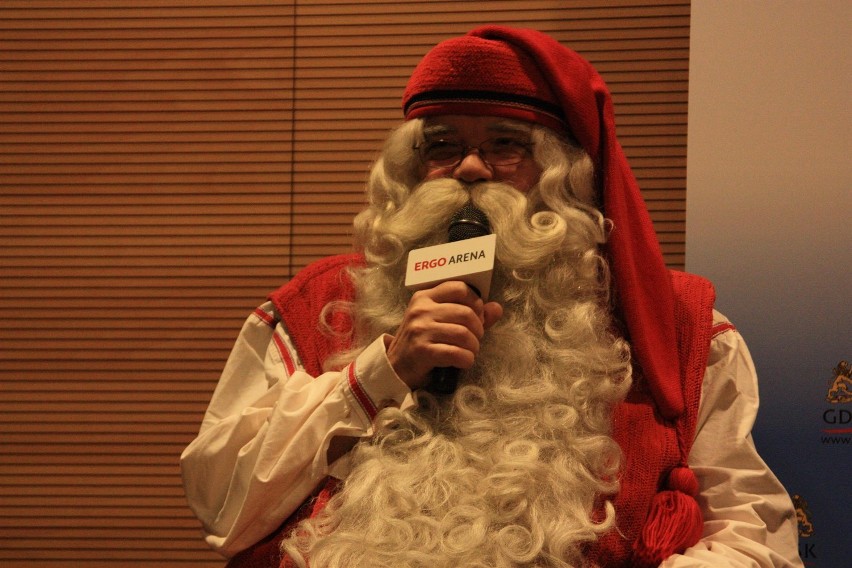 Święty Mikołaj z Laponii przybył do Trójmiasta. Spotkanie z dziećmi w Ergo Arenie [ZDJĘCIA, FILM]