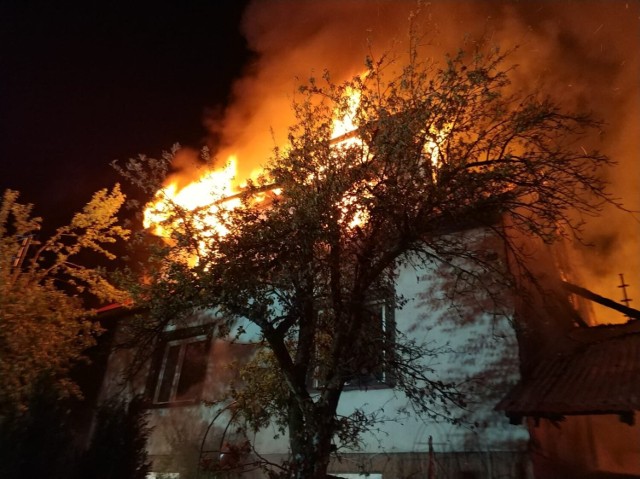 Nocny pożar w Soli. 

Zobacz kolejne zdjęcia. Przesuwaj zdjęcia w prawo - naciśnij strzałkę lub przycisk NASTĘPNE