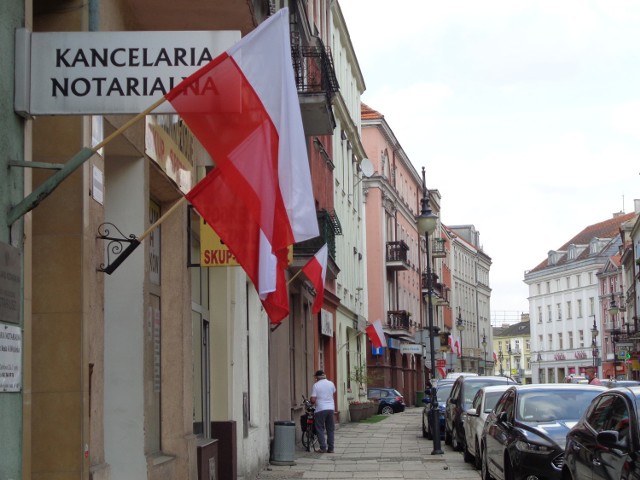 Dzień Flagi Rzeczypospolitej Polskiej w Kaliszu. Czy kaliszanie wywiesili biało-czerwoną?