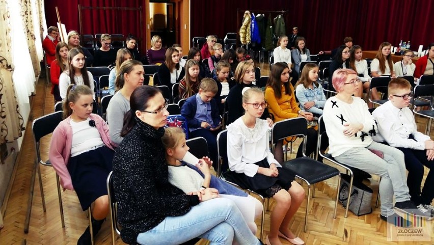 Złoczew. 70 uczestników wzięło udział w "Turnieju jednego wiersza"[FOTO]