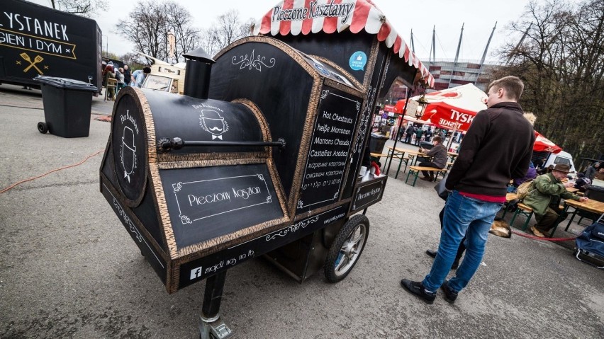 Desery z ulicy. TOP 5 słodyczy z warszawskich foodtrucków