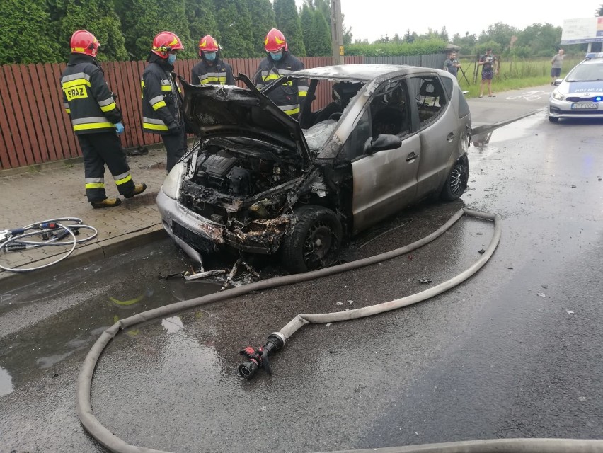 Pożar na ul. Przedborskiej w Radomsku. Palił się samochód...