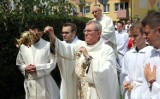 Grudziądz. Procesja eucharystyczna Bożego Ciała 2022 na ulicach osiedla Strzemięcin. Zobacz zdjęcia