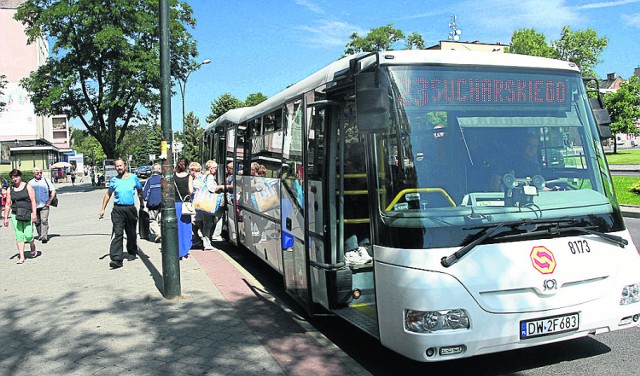 Sądeckie MPK testuje czeski autobus SOR z niską podłogą w przedniej części i tradycyjnym silnikiem wysokoprężnym, ale o bardzo niskim zużyciu paliwa i niskiej emisji toksycznych spalin