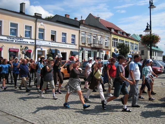 Pielgrzymi z Gdańska przeszli przez Sieradz [zdjęcia]