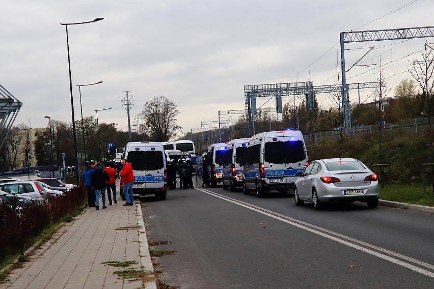 Kibice na meczu Widzew - Resovia