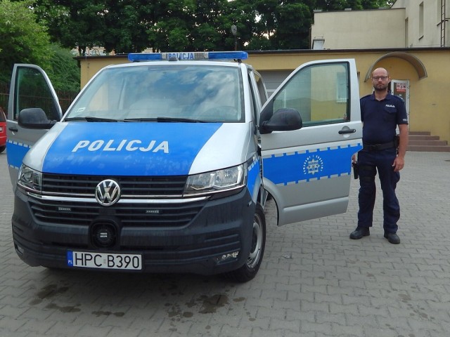 Radiowóz volkswagen T6 trafił do KPP Radziejów