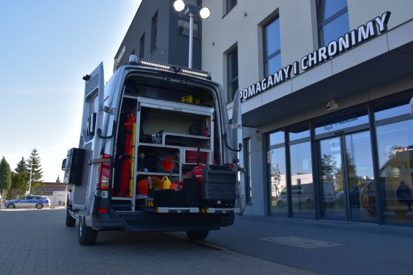 Kaliska drogówka otrzymała Ambulans Pogotowia Ruchu...