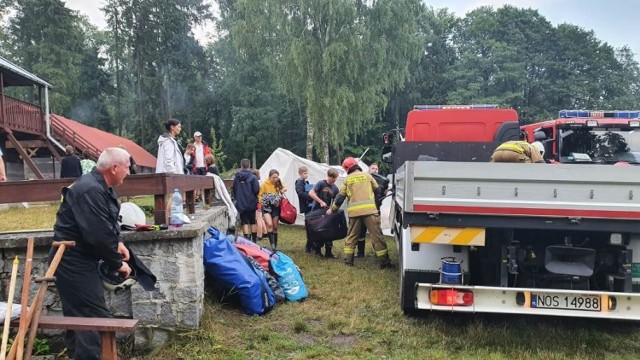 Harcerze ze Śląska zostali ewakuowani po przejściu gwałtownych burz w Wenecji w powiecie ostródzkim.