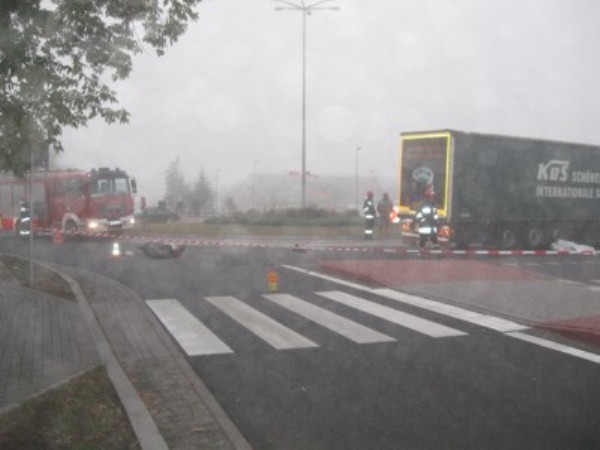 Tragiczny wypadek we Wrześni. Nie żyje motorowerzysta