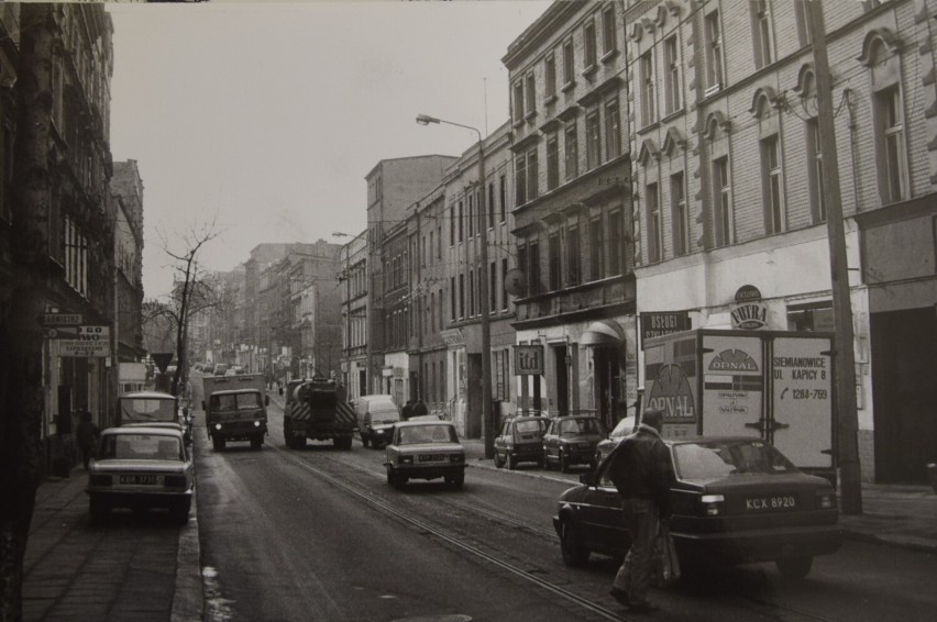 Normalny dzień w Bytomiu... choć w latach 90. Jak wyglądało wówczas miasto? Zobacz te fotografie