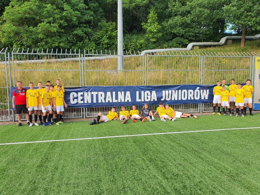 To już pewne - młodzi piłkarze Raduni Stężyca zagrają w Centralnej Lidze Juniorów