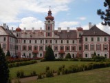 Zamek Mnichovo Hradiste [zdjęcia]