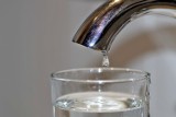 Lubelski sanepid: Woda nadaje się do picia, ale w niektórych przypadkach warunkowo. Co to oznacza dla mieszkańców?
