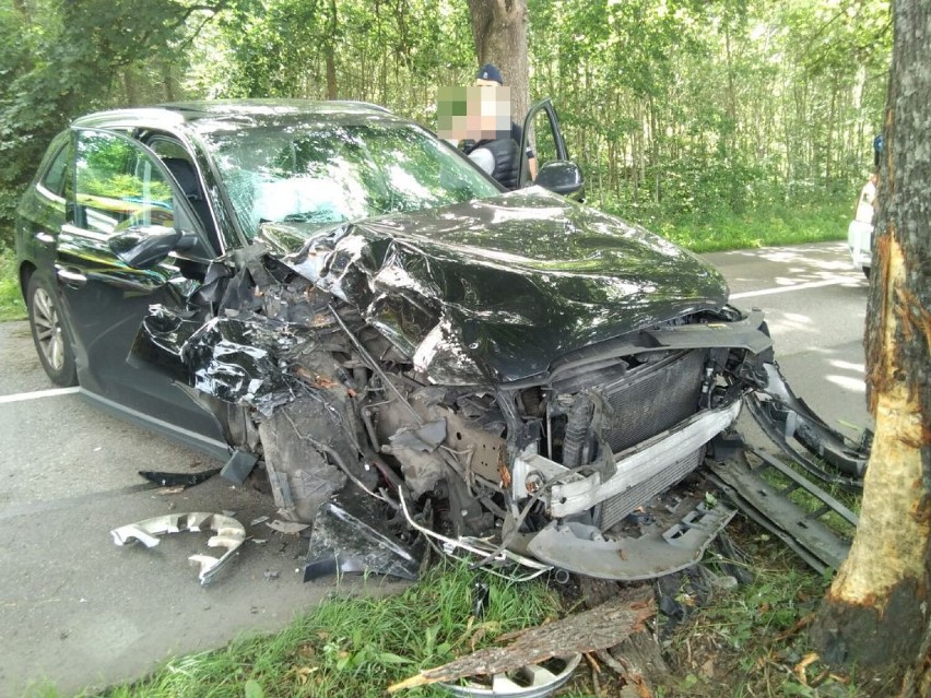 Wypadek na trasie Mierzyno - Gardkowice (28.07.2022), w...