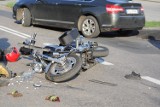 Motocyklista w szpitalu po zderzeniu z autem w Gronowie [FILM+ FOTO]