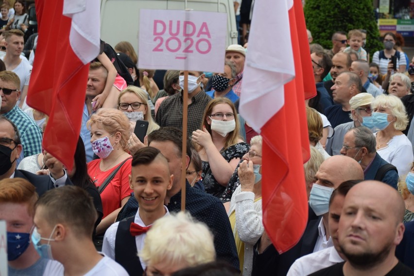 Prezydent Andrzej Duda na finiszu kampanii w Rybniku