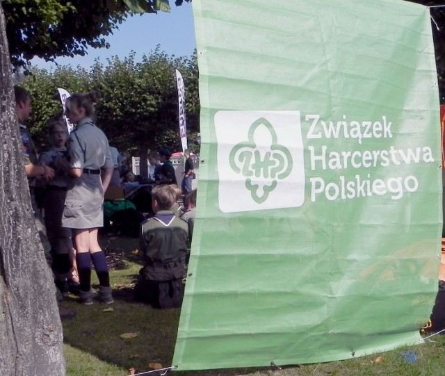 Harcerze z sopockiego Hufca ZHP licznie wzięli udział w Targach Organizacji Pozarządowych. 
Fot. Darek Szczecina