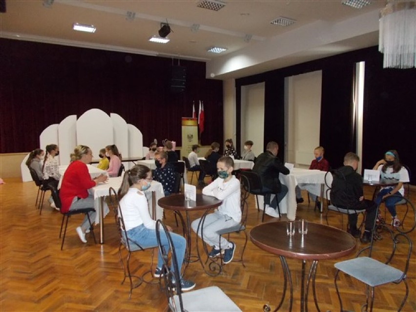 Uczniowie SP Wicko wzięli udział w Sokrates Café