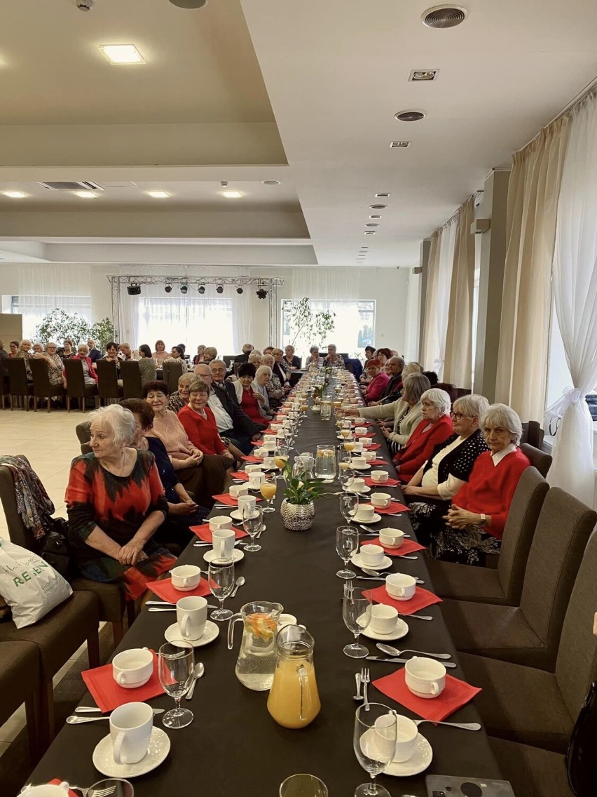 Dzień Kobiet w Klubie Seniora Radość w Gnieźnie