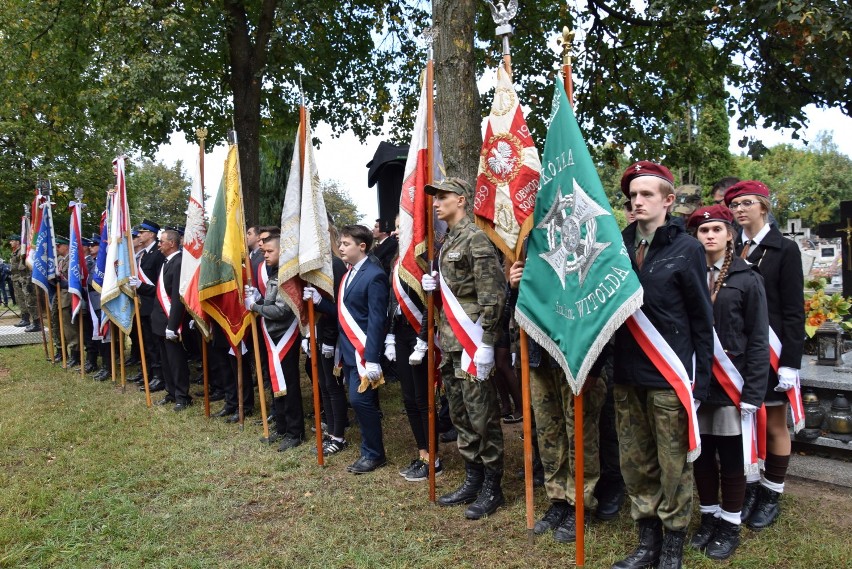 98. rocznica Bitwy Niemeńskiej. Do Sokółki przyjechały wszystkie służby mundurowe z województwa (zdjęcia) 