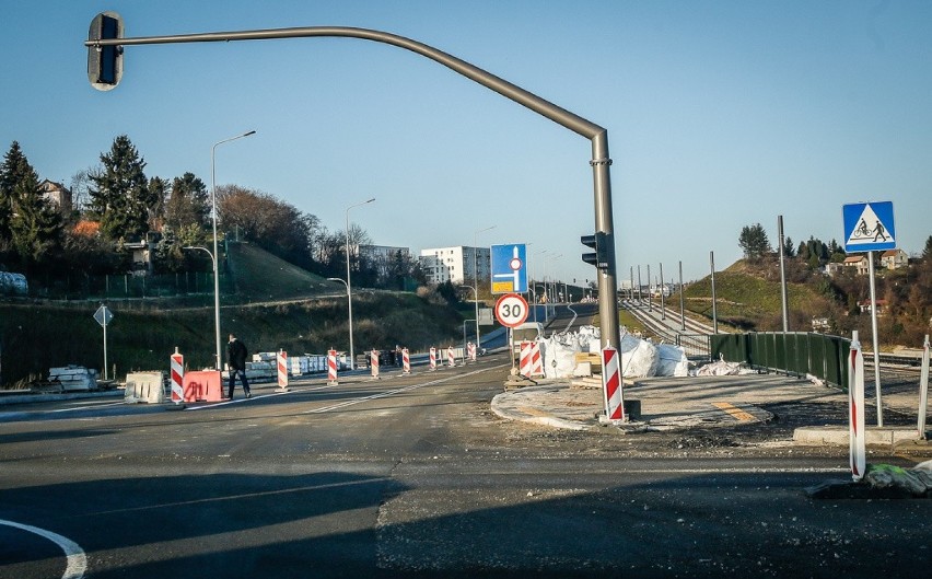 Pierwsze dwa odcinki trasy Nowa Bulońska Północna w Gdańsku już udostępnione dla ruchu [zdjęcia]