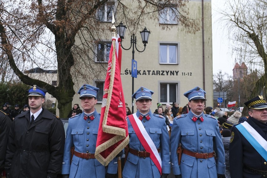 W programie środowych obchodów było m.in. złożenie kwiatów...