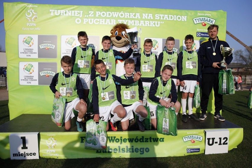 Znamy zwycięzców turnieju piłkarskiego „Z Podwórka na Stadion o Puchar Tymbarku” w województwie lubelskim