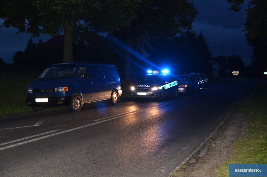Śmiertelny wypadek na drodze Włocławek - Dobrzyń nad Wisłą. Nie żyje 31-letni motocyklista [zdjęcia, wideo]