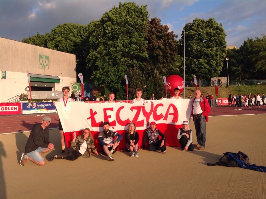 Utalentowany młody reprezentant MKLA Łęczyca pomimo ulewnego...