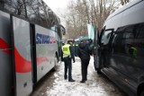 Policja w Płocku. O krok od tragedii. Kierowca autokaru z sądowym zakazem miał zawieźć wycieczkę z Płocka do Włoch 