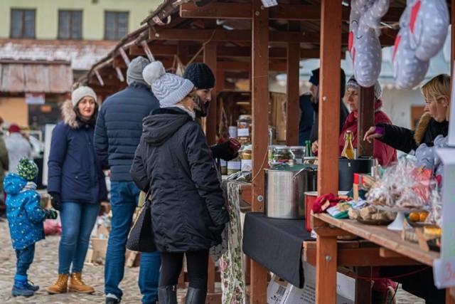 Zbliżają się Święta Bożego Narodzenia czyli czas świątecznych jarmarków na Sądecczyźnie