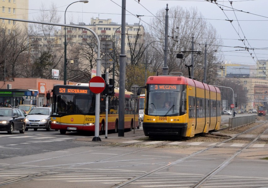 Prace prowadzone przez Tramwaje Warszawskie wiążą się z...