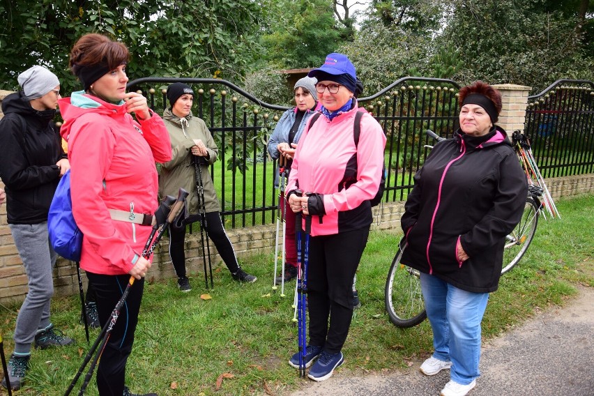 Uczestnicy rajdu nordic walking tym razem podziwiali uroki...