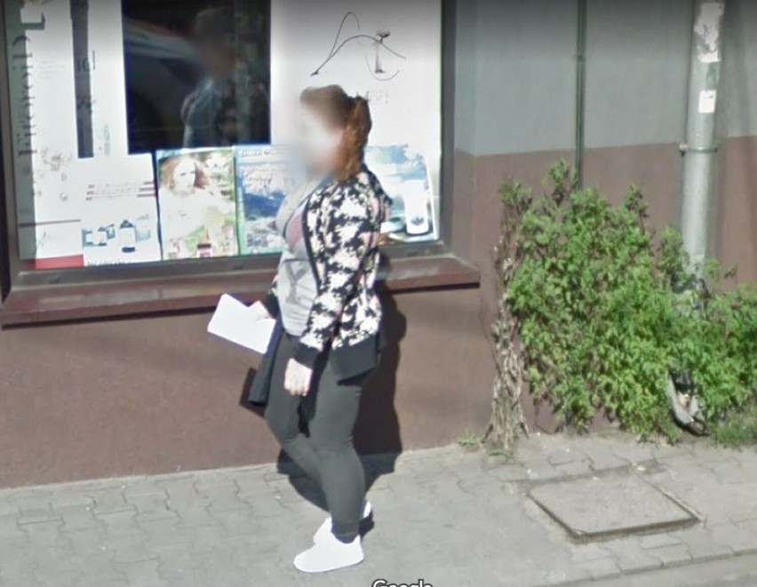 Jak ubierają się mieszkańcy Żor? Sprawdź, uliczną modę w mieście! Zobacz ZDJĘCIA z Google Street View