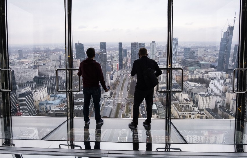 Skyfall, Warszawa. Taras widokowy na szczycie wieżowca. Kiedy otwarcie?