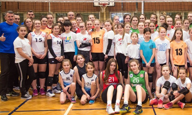 W SPS Volley Piła trenuje 65 zawodniczek