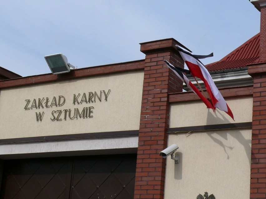 Funkcjonariusz Służby Więziennej ze Sztumu uratował życie dziecku. W Gdańsku