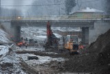 Tarnów. Kolej zapowiada koniec prac przy wiaduktach w wakacje